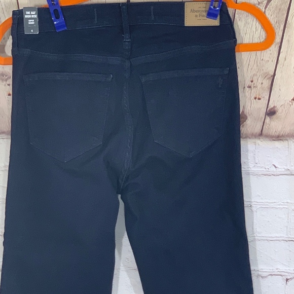 Abercrombie & Fitch High Rise Super Skinny Jeans - Picture 6 of 8